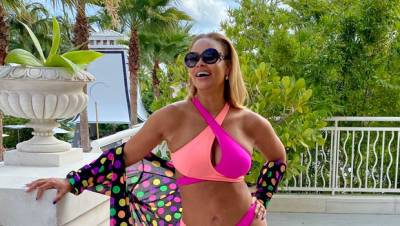 RHOP’s Gizelle Bryant Shows Off 12-Lb. Weight Loss In Colorful Bikinis: Before After Photos - hollywoodlife.com - Bahamas