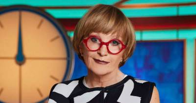 Anne Robinson, 76, debuts youthful new look as she opens up about her face lift - www.msn.com - New York