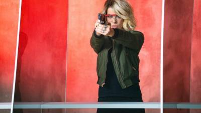 Kate Beckinsale Embarks on a Rage-Filled Mission for Revenge in 'Jolt' Trailer (Exclusive) - www.etonline.com
