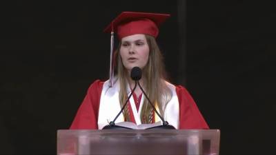 Texas Valedictorian Paxton Smith Wins Praise From Hillary Clinton for Surprise Speech About Abortion Rights (Video) - thewrap.com - Texas