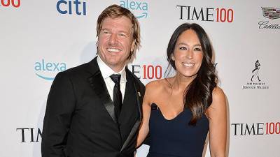 Joanna Gaines, 43, Rocks Gorgeous Bikini While On 18th Anniversary Vacation With Husband Chip - hollywoodlife.com