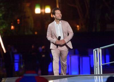 Paul Rudd Wears Pink Suit To ‘Avengers’ Event And The Internet Can’t Handle It - etcanada.com - California - Hong Kong