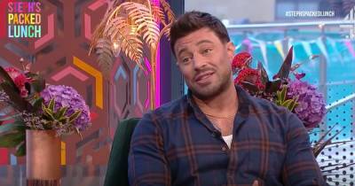 Duncan James fears paralysis from spinal condition as he 'loses feeling in bum' - www.ok.co.uk