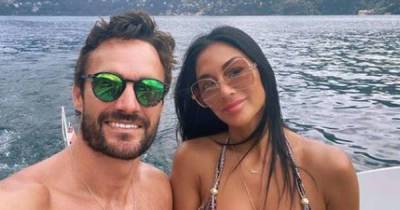 'I love you very much': Thom Evans swoons over Nicole Scherzinger on her birthday - www.msn.com