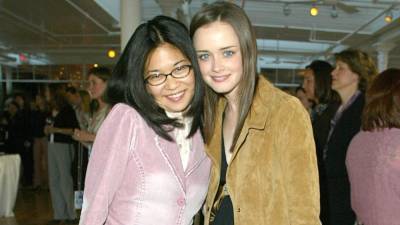 'Gilmore Girls' Star Keiko Agena Says She Wishes She 'Had More of a Friendship' With Alexis Bledel - www.etonline.com