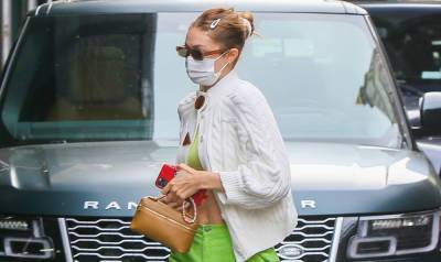 Gigi Hadid Spotted at Her COVID-19 Vaccine Appointment in NYC - www.justjared.com - New York