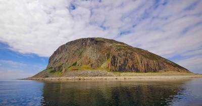 Scots outdoors blogger shows off incredible photos of Ailsa Craig after revealing you can visit the iconic Ayrshire rock - www.dailyrecord.co.uk - Scotland