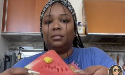 Lizzo tries the new watermelon and mustard trend to find out if it’s ‘bussin or disgusting’ - us.hola.com