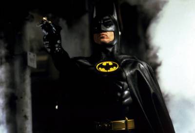Zack Snyder - Andy Muschietti - Ezra Miller - Michael Keaton - Michael Keaton’s Bloody Batman Costume Teased by ‘Flash’ Director Andy Muschietti - variety.com - county Miller
