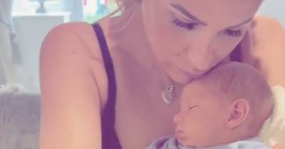 Sophie Hinchcliffe - Mrs Hinch says she 'never wants to leave' baby bubble as she cradles newborn - ok.co.uk
