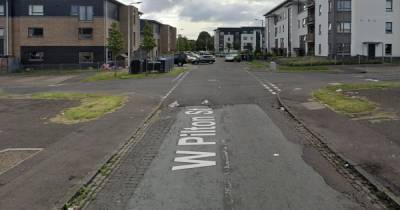 Teen girl in critical condition and another hospitalised in Edinburgh motorbike crash - www.dailyrecord.co.uk