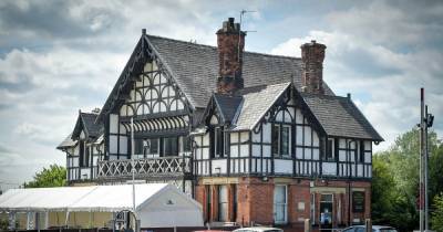 Bowling club green and pavilion which survived world wars should be listed, say heritage experts - www.manchestereveningnews.co.uk - Manchester