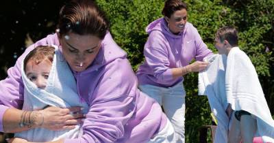 Doting mum Katie Price, 42, lovingly wraps daughter Bunny in a towel - www.msn.com