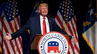 No, Trump Didn’t Wear His Pants Backwards at That North Carolina Rally - thewrap.com - North Carolina
