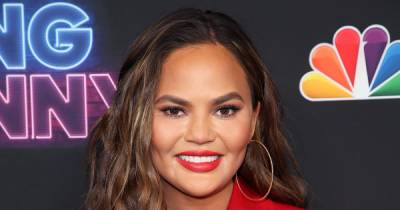 Extensions Expert Priscilla Valles Has Chrissy Teigen Get Her Hair ‘Squeaky Clean’ With Dish Soap - www.usmagazine.com