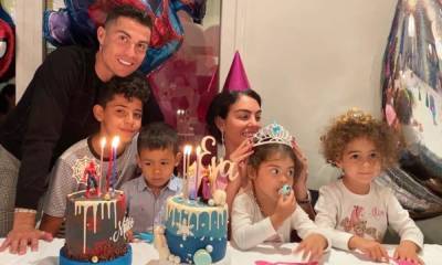 Cristiano Ronaldo celebrates his twins’ birthday and more must-see pics - us.hola.com