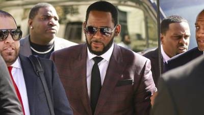 R. Kelly's attorneys request to withdraw from counsel, say it's 'impossible' to 'properly represent' him - www.foxnews.com - New York - Chicago
