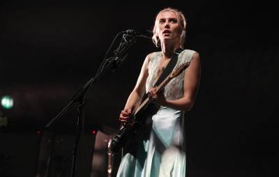 Watch Wolf Alice’s dramatic new video for ‘The Beach’ - www.nme.com