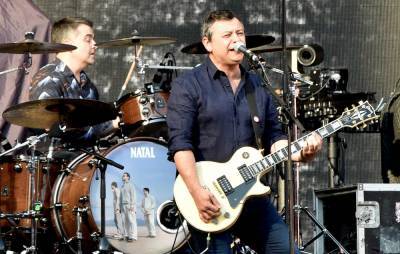 Manic Street Preachers reschedule their NHS tribute shows - www.nme.com