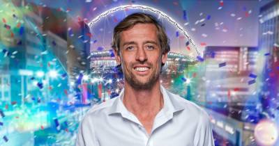 Peter Crouch says having four kids with wife Abbey was a ‘ridiculous decision’ - www.ok.co.uk