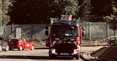 Neighbours urged to keep windows and doors shut after fire breaks out at recycling centre - www.manchestereveningnews.co.uk - Manchester