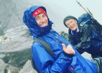 Ryan Tubridy takes ‘trip of a lifetime’ and keeps promise to climb Carrauntoohil - evoke.ie