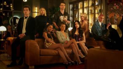 How to Watch the 'Gossip Girl' Reboot on HBO Max: Premiere Date, Cast and More - www.etonline.com - New York