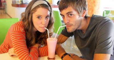 Counting On’s Jill Duggar and Derick Dillard’s Relationship Timeline: From Courting to Parenthood and More - www.usmagazine.com - Nepal