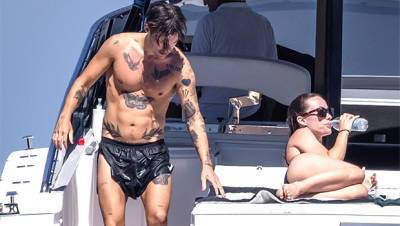 Harry Styles Goes Shirtless Kisses Olivia Wilde During Romantic Italian Getaway: See Photos - hollywoodlife.com - Italy