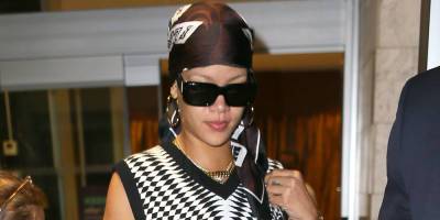Rihanna's Latest Outfit in NYC Will Make You Dizzy! - www.justjared.com - New York