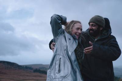 Cannes Review: Clio Barnard’s ‘Ali & Ava’ - deadline.com - Britain - county Bradford