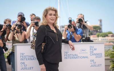 Catherine Deneuve Says Filming Emmanuelle Bercot’s ‘Peaceful’ Changed Her Outlook on Life at Cannes Presser - variety.com - France