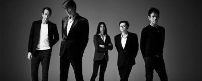 Suede sign record deal with BMG - completemusicupdate.com - Britain