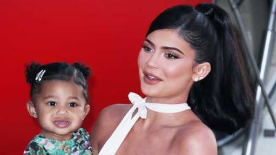 Stormi Webster, 3, Shows Off Her Cute Pink ‘Office’ At Mom Kylie Cosmetics HQ: ‘I Work Right Here’ - hollywoodlife.com