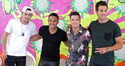 Big Time Rush Fans Think a Reunion Is Coming After Band Drops Hints on Social Media - www.usmagazine.com - county Henderson - county Logan