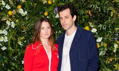 Mark Ronson & Grace Gummer Make First Official Appearance as a Couple! - www.justjared.com - New York - county Hampton