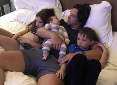 Ben Foden’s kids stopped from going to US while travelling with their stepmum Jackie - evoke.ie - New York - USA - Dublin