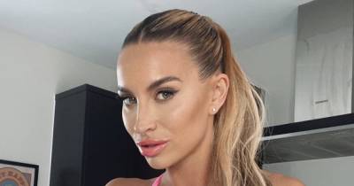 Ferne McCann shares contoured and 'snatched' jawline after non-surgical treatment - www.ok.co.uk