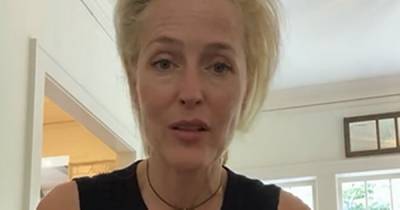 The Crown's Gillian Anderson vows to stop wearing a bra as it’s ‘uncomfortable’ - www.ok.co.uk