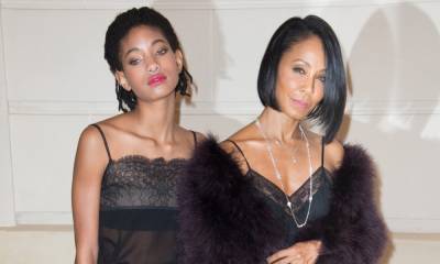Jada Pinkett Smith debuts shaved head and says Willow made her do it - us.hola.com