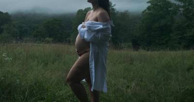 Ashley Graham pregnant with her second child with husband Justin Ervin - www.ok.co.uk - USA