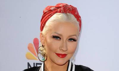 Christina Aguilera's fans convinced she's 20 after latest sensational picture - hellomagazine.com