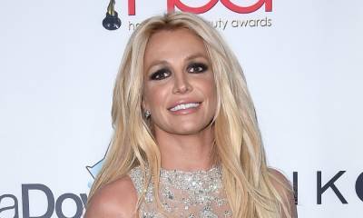Britney Spears has fans asking questions with revealing picture - hellomagazine.com