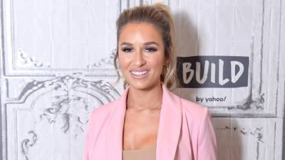 Jessie James-Decker - Jessie James Decker cries over 'disgusting' body-shaming comments: 'I cannot believe what I’m reading' - foxnews.com