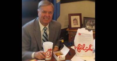 ‘Absolutely Bizarre’: Lindsey Graham Torched for Declaring He Will ‘Go to War’ for What ‘Chick-fil-A Stands For’ - www.thenewcivilrightsmovement.com - South Carolina