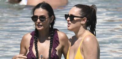Demi Moore & Daughter Rumer Willis Bare Their Bikini Bodies on Vacation in Mykonos! - www.justjared.com - Greece