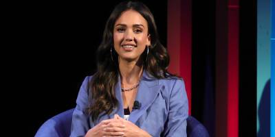 Jessica Alba Says She's 'Excited' To Star in 'Trigger Warning' For Netflix - www.justjared.com - New York - state New Mexico