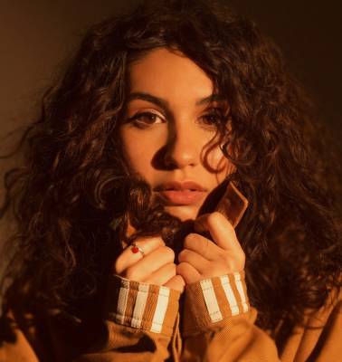 Alessia Cara Drops Two Brand New Songs, ‘Sweet Dream’ And ‘Shapeshifter’ - etcanada.com - USA