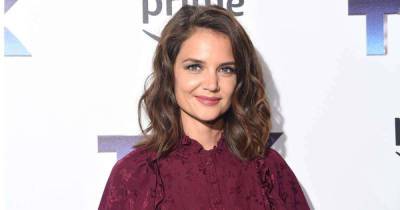 Katie Holmes gets everyone talking with a surprising new look - www.msn.com - New York