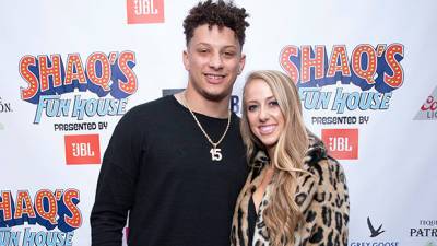Patrick Mahomes Fiancée Brittany Matthews Share Passionate Kiss In Sweet New PDA Photo - hollywoodlife.com